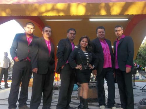 Exitosa presentación de la artista Jessica Vargas